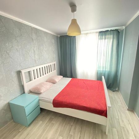 2-Х Комнатная Квартира Напротив Аквапарка Aktobe Zewnętrze zdjęcie